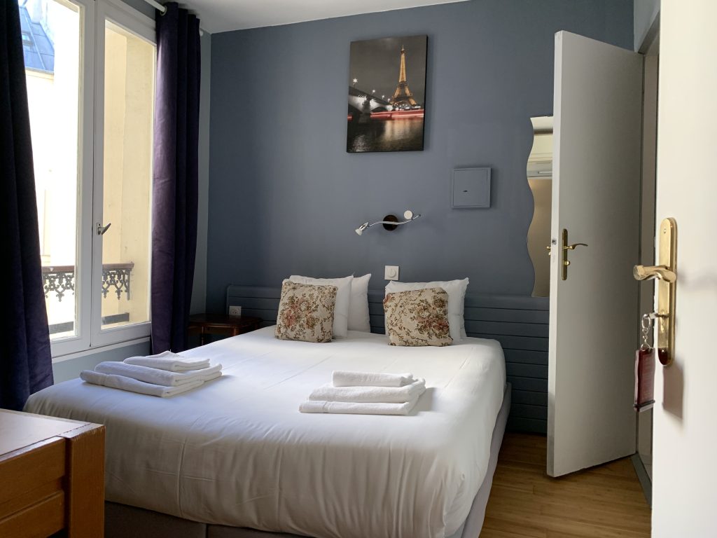 hotel-apollo-opera-13